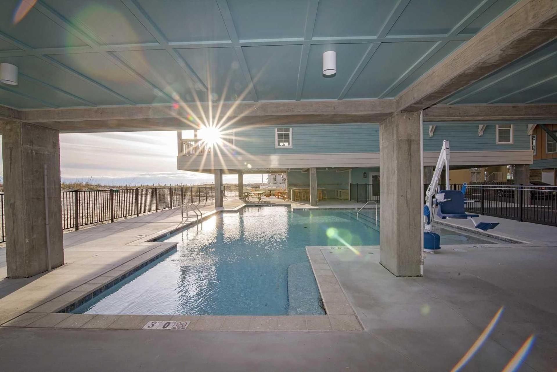 Breezyville Northeast Sun 12Br Gulf Shores Exterior photo